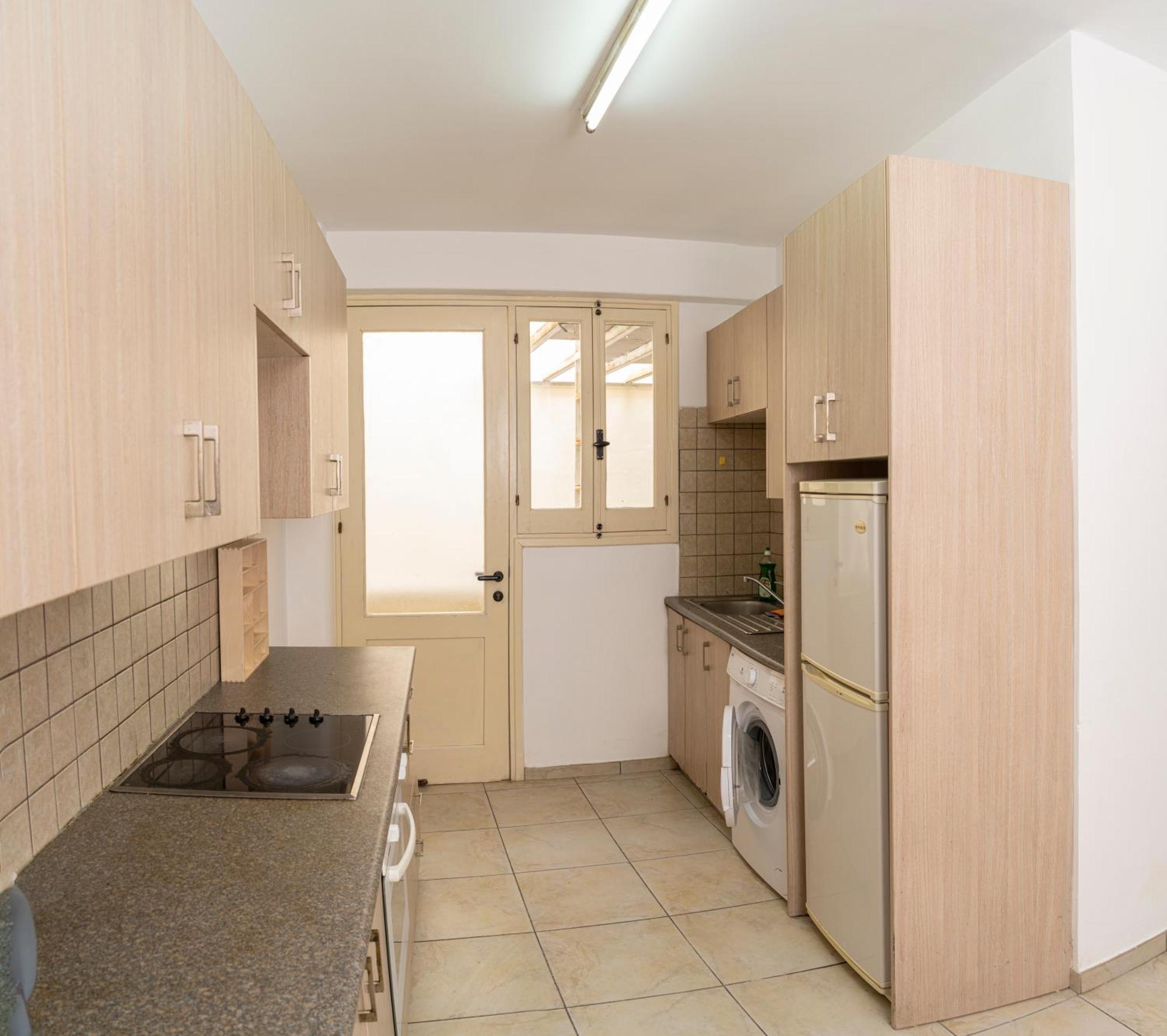 Private Room In Shared Flat Nicosia Exterior foto