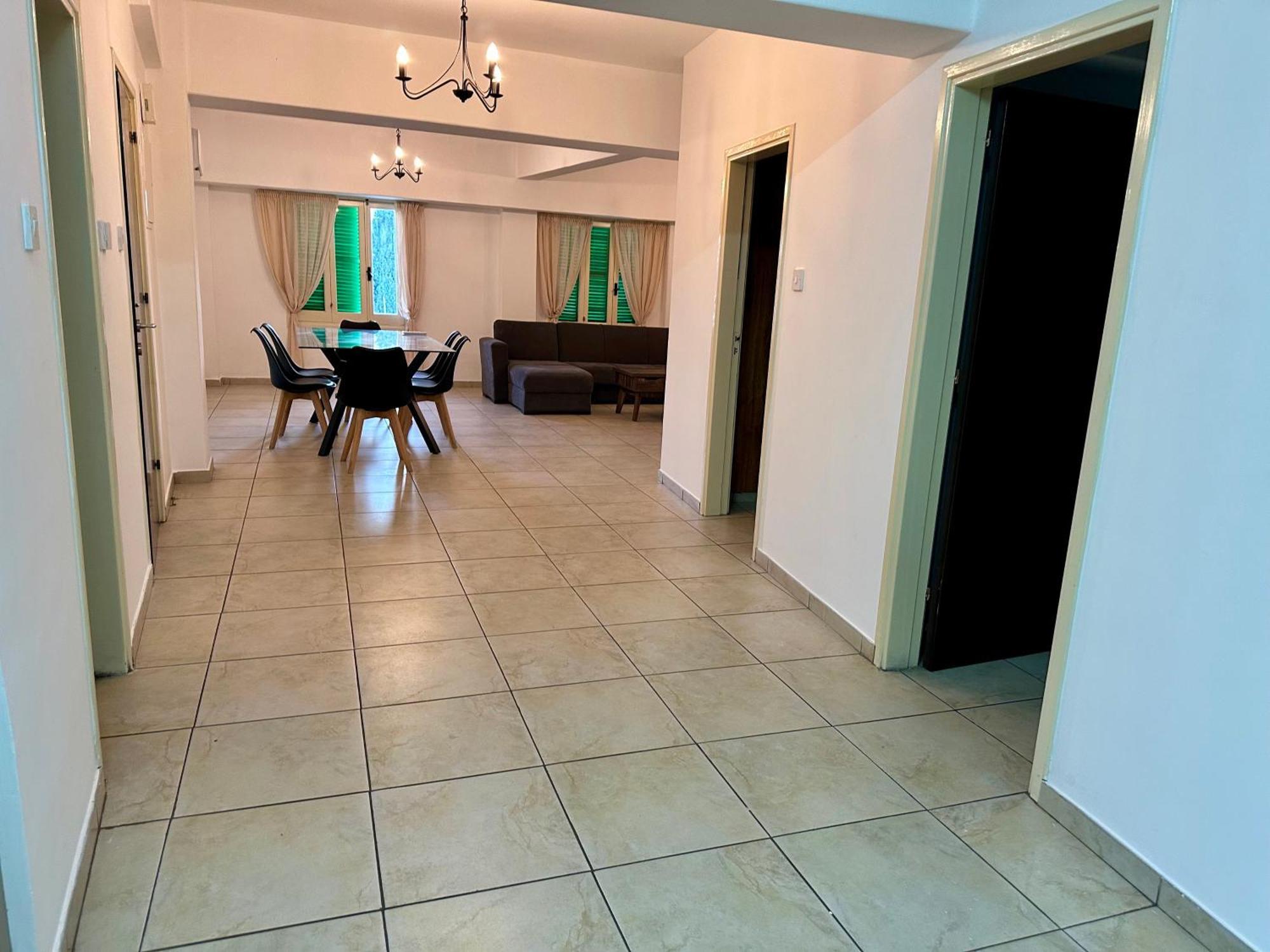 Private Room In Shared Flat Nicosia Exterior foto